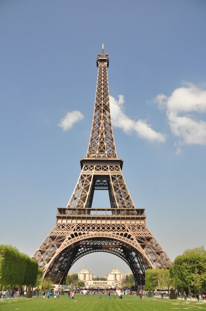 premium photo 1719430569503 338fc89eb21f